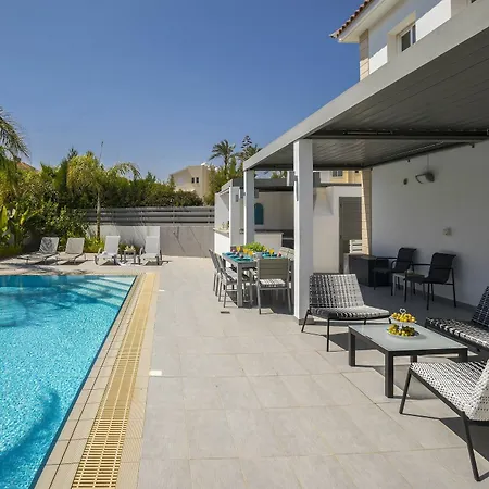 Protaras Sandy Toes Villa *