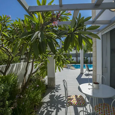 Protaras Sandy Toes Villa